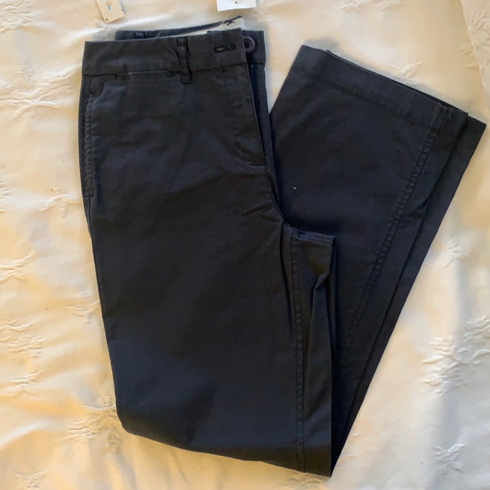 Talbots, cotton pants.  Mid-rise, 2 back button pockets, 2 flat front pockets.